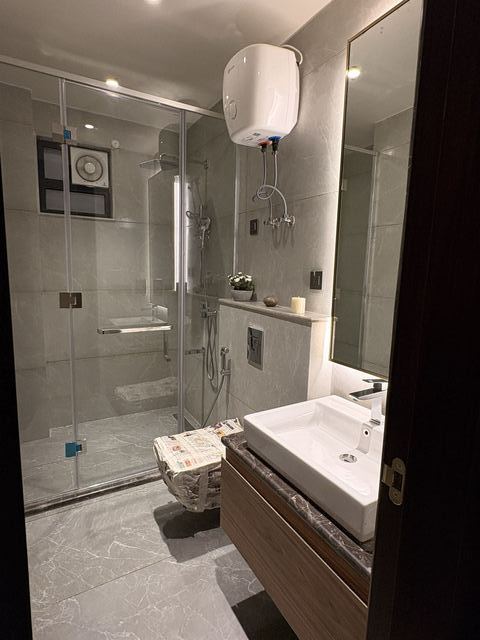 Bathroom vanity