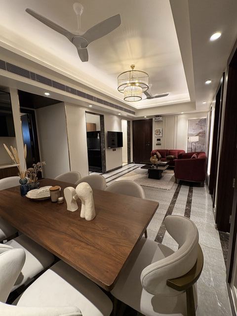 Dining and lounge area